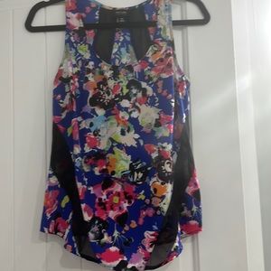 Colorful mesh flower tank top